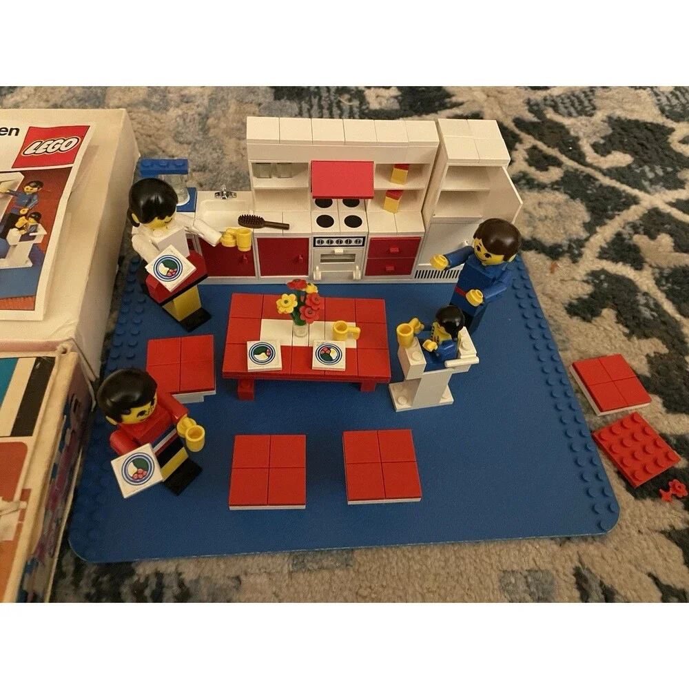 Lego vintage homemaker